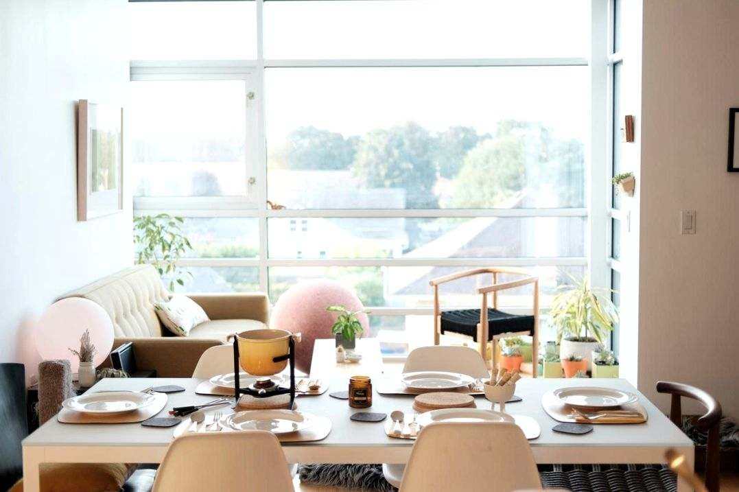 Scandi dining chair