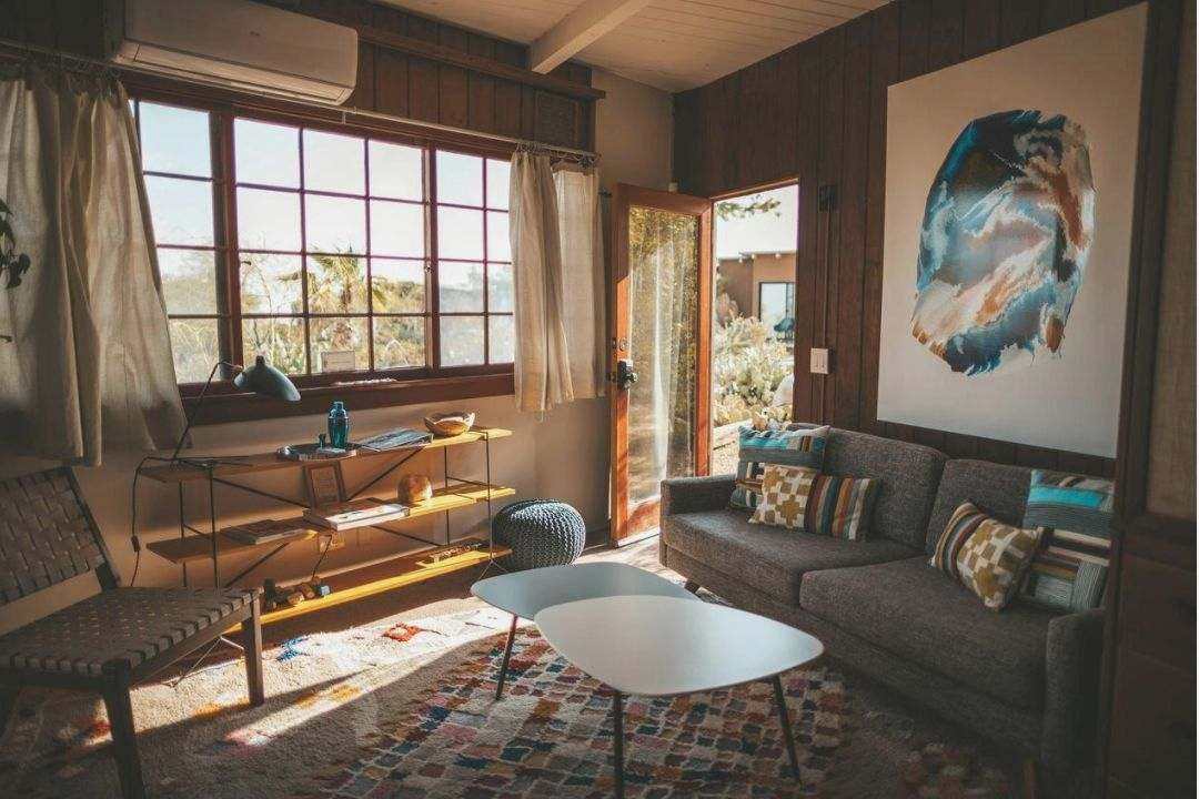 Midcentury living room 1